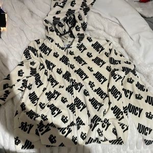 i’m seeking a juicy zip up